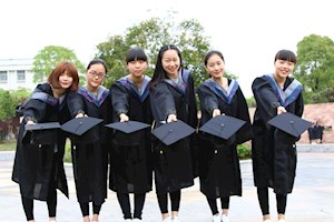 老年保健与管理专业学生活动